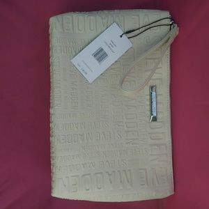 Steve Madden wristlet